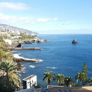 apartamento-funchal-com-piscina.madeira-islandshotels.com/