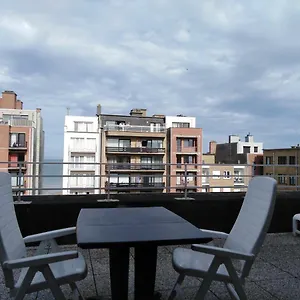 dakstudio-met-reuze-zonneterras.hotelsghent.com/